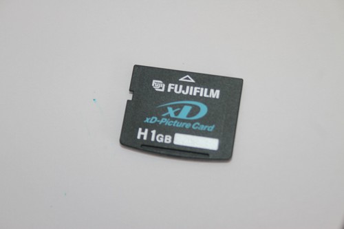 Fujifilm picture card 1gb - picture,