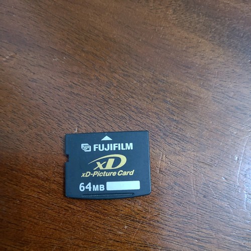 Fujifilm picture card 64mb - fujifilm,